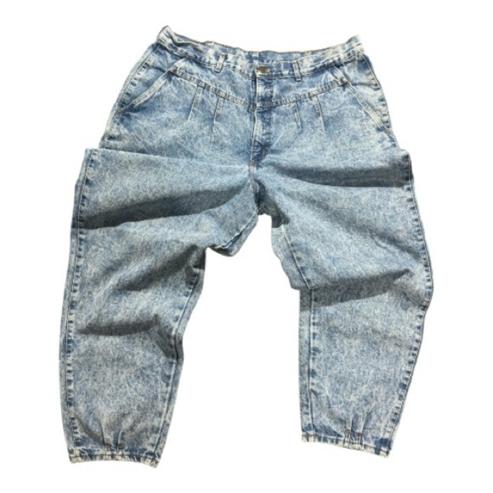 chic Light Blue Acid Wash Mom Jeans